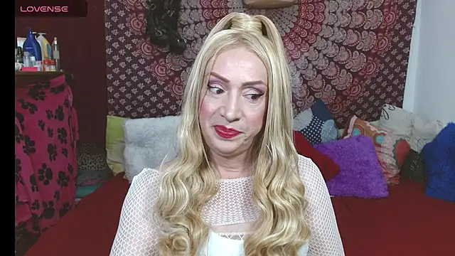 elena evans online show from January 17, 5:38 pm