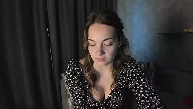 Snapshot of KristinaLoison chatting on April 25, 2:47 pm KristinaLoison online show from April 25, 2:47 pm