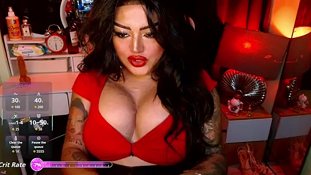 Snapshot of TiffanyWolf chatting on May 20, 1:17 pm TiffanyWolf online show from May 20, 1:17 pm