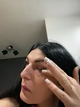 Mary Hot  online show from February 1, 8:40 pm