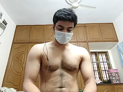 Snapshot of sukku3 chatting on February 9, 11:14 am sukku3 online show from February 9, 11:14 am