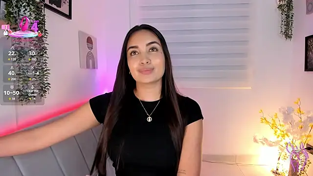 aisha es online show from February 12, 10:05 pm