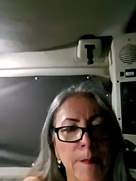 Snapshot of EvaRobinson chatting on December 30, 11:06 pm EvaRobinson online show from December 30, 11:06 pm