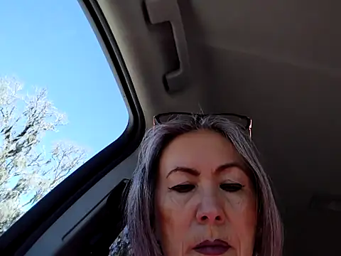 Snapshot of EvaRobinson chatting on February 21, 3:21 pm EvaRobinson online show from February 21, 3:21 pm