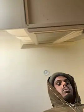 dingoding online show from January 8, 5:15 pm