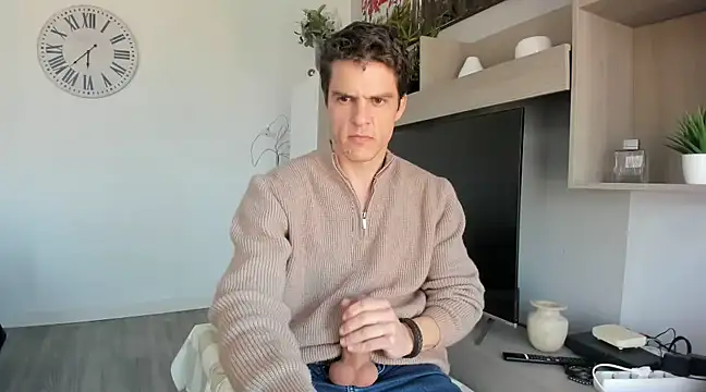 Snapshot of HeteroOli chatting on February 15, 1:38 pm HeteroOli online show from February 15, 1:38 pm