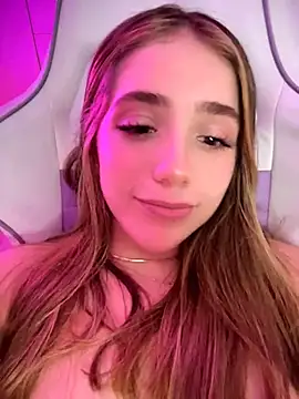 ShelbyHagen online show from May 15, 11:23 pm