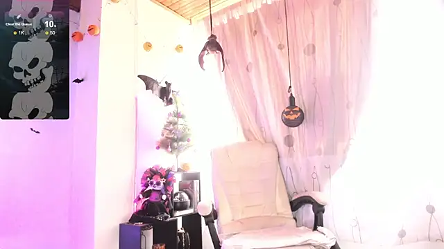 Snapshot of gothic_do11 chatting on December 11, 5:59 pm gothic do11 online show from December 11, 5:59 pm