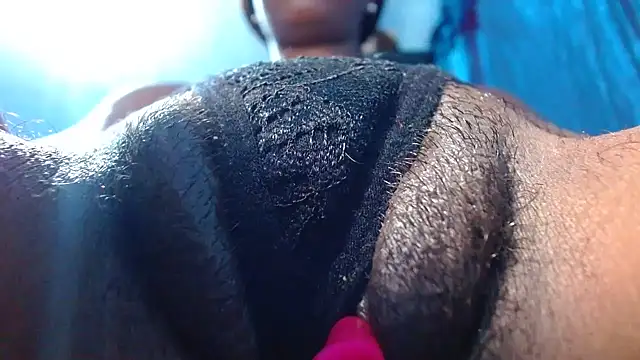 bethanywilson 23 online show from April 16, 4:52 pm