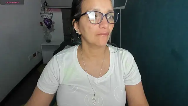 MarilynMiilf  online show from December 20, 8:06 am