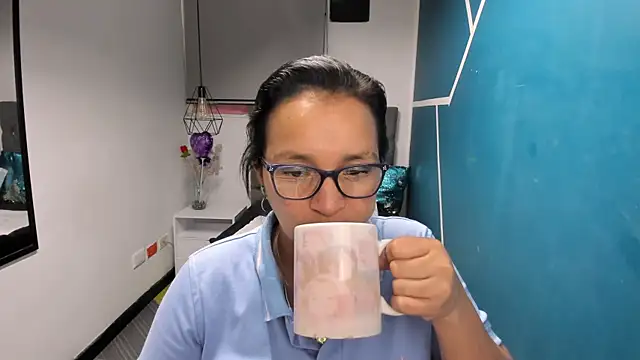 MarilynMiilf  online show from December 26, 10:41 pm