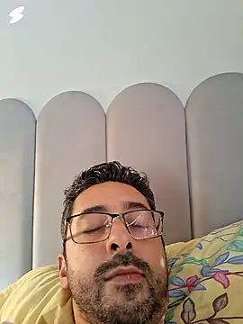 Snapshot of rafazan1313 chatting on November 26, 7:59 pm rafazan1313 online show from November 26, 7:59 pm