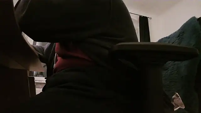 chubbysmallcockxh online show from March 7, 8:39 pm