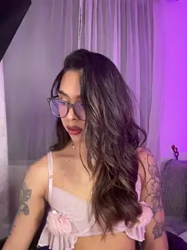 Samantha Bernardo online show from March 31, 4:02 am