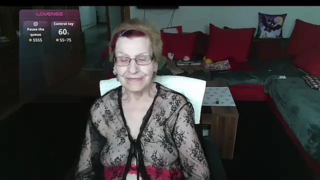 Snapshot of HeisseomaOriginal chatting on March 25, 8:20 am HeisseomaOriginal online show from March 25, 8:20 am