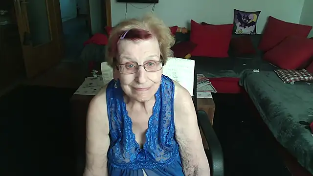 Snapshot of HeisseomaOriginal chatting on April 14, 7:36 am HeisseomaOriginal online show from April 14, 7:36 am