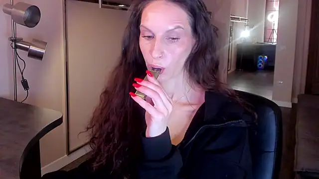 Mila Anders online show from March 10, 5:45 am