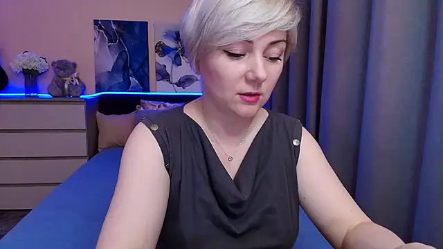 BlondPearl online show from June 24, 9:03 pm
