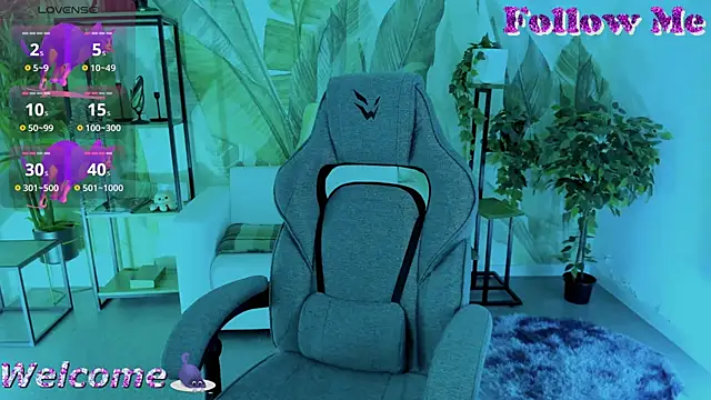 Snapshot of GrayceWild chatting on September 26, 10:52 am GrayceWild online show from September 26, 10:52 am