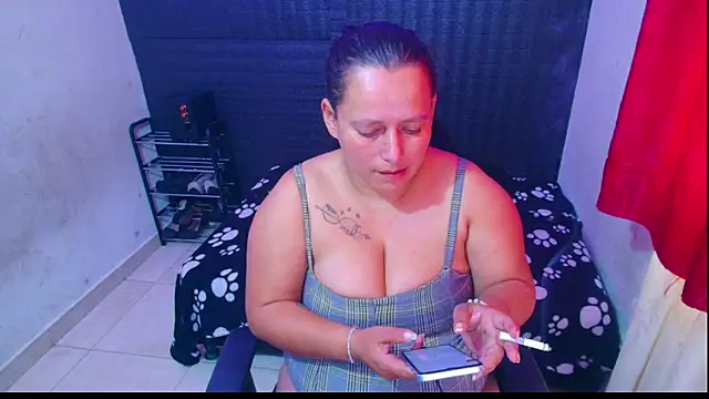 Diana Lozano online show from March 12, 1:19 pm