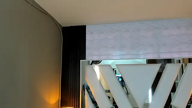 Snapshot of Linda4Petite chatting on March 17, 6:11 pm Linda4Petite online show from March 17, 6:11 pm