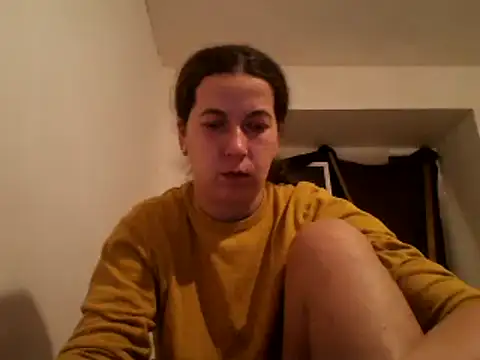 Snapshot of Tamilashaa chatting on December 28, 6:29 pm Tamilashaa online show from December 28, 6:29 pm