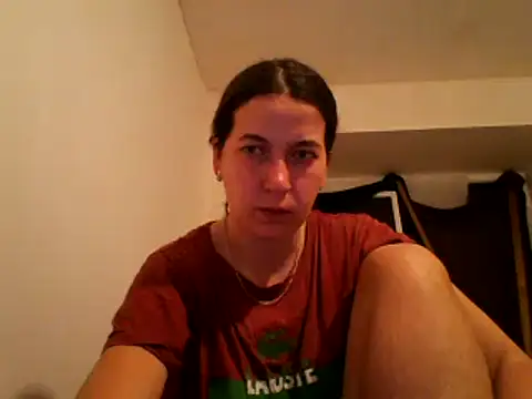 Snapshot of Tamilashaa chatting on February 3, 7:00 pm Tamilashaa online show from February 3, 7:00 pm