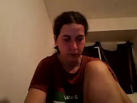 Snapshot of Tamilashaa chatting on March 22, 5:09 pm Tamilashaa online show from March 22, 5:09 pm