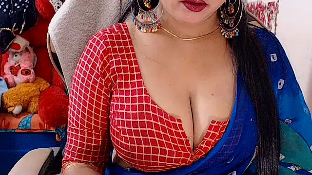 Snapshot of Naughty_Kashish chatting on June 12, 6:34 am Naughty Kashish online show from June 12, 6:34 am