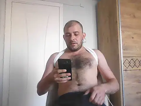 NiiiRvaNaa online show from September 11, 5:07 am