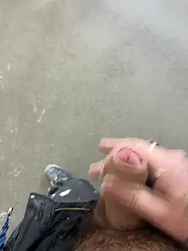 RenaudS-02 online show from December 6, 11:44 am