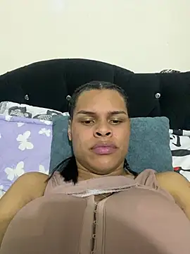  diamondpamela online show from April 12, 1:54 am