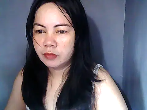 starlete69 online show from May 2, 7:08 pm