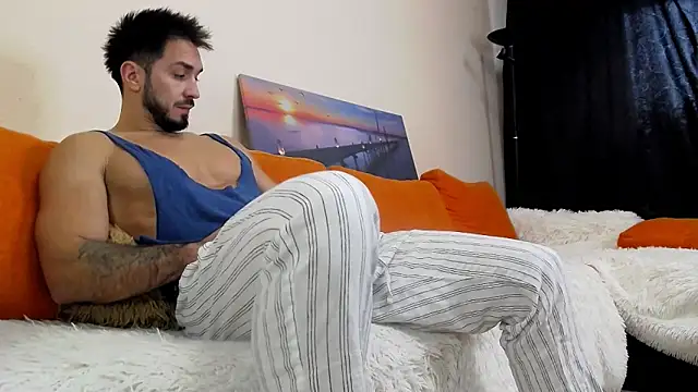 MichaelWills online show from November 9, 12:58 pm