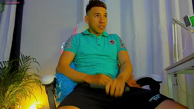 petter coleman  online show from April 15, 11:05 pm