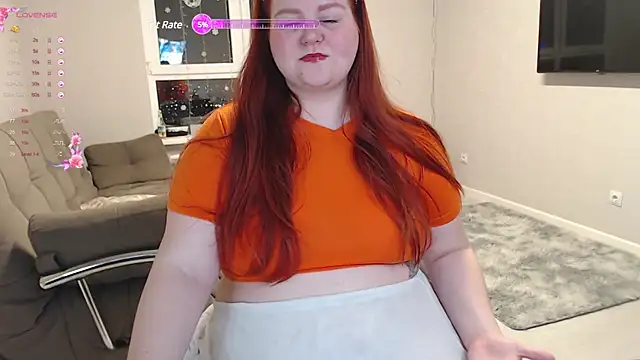 Snapshot of Mia_Bows chatting on February 17, 4:04 pm Mia Bows online show from February 17, 4:04 pm