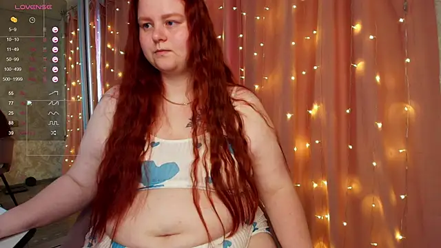 Mia Bows online show from May 23, 12:27 am