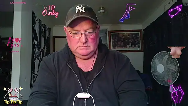 Snapshot of HOTANAL chatting on July 7, 6:47 am HOTANAL online show from July 7, 6:47 am