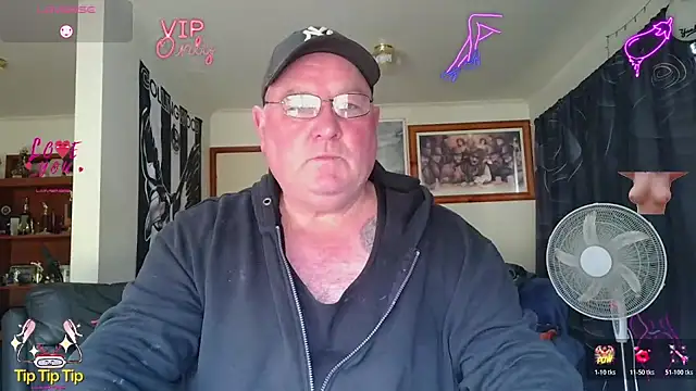 Snapshot of HOTANAL chatting on July 9, 2:59 am HOTANAL online show from July 9, 2:59 am