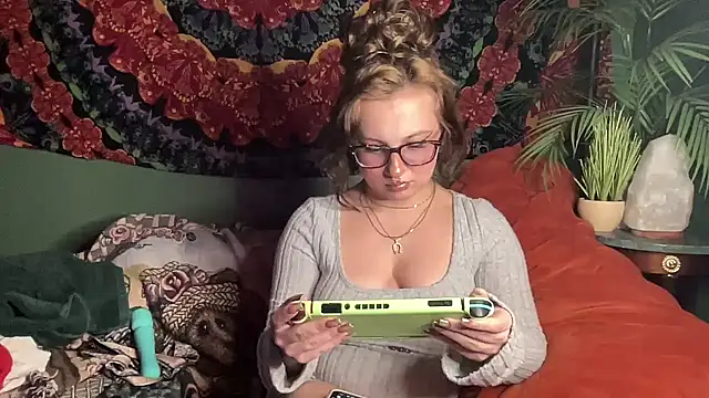 sweetandwet daddy online show from November 18, 2:32 pm