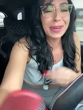 annablisss online show from February 1, 9:40 pm