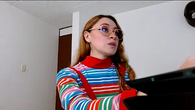 Juls winter  online show from March 13, 6:25 pm