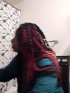 markquanna online show from October 19, 5:24 pm