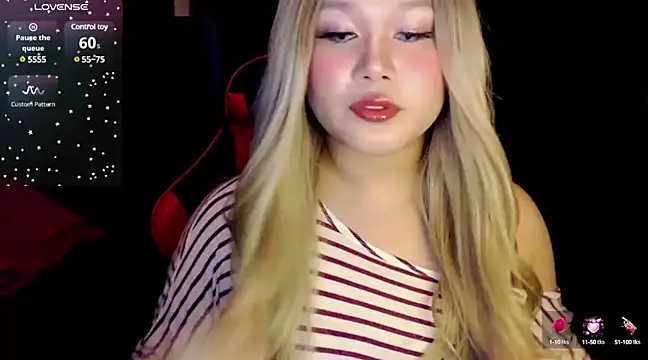 stacey wills44 online show from March 3, 12:15 am