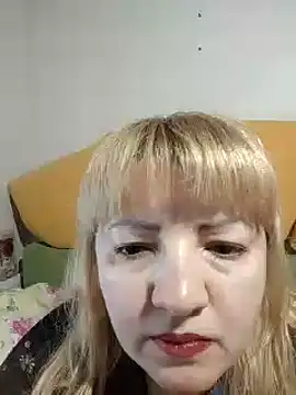 stefanyharper16 online show from September 18, 10:23 pm