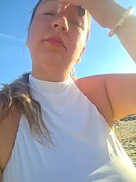 isabella rossse online show from May 31, 4:14 pm