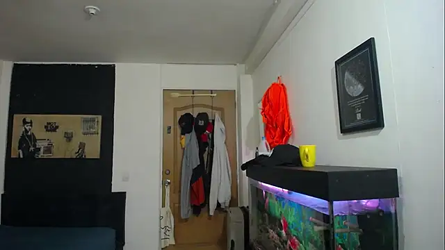 romeolovedark online show from February 7, 1:25 am