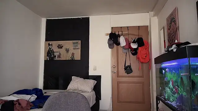 romeolovedark online show from January 14, 6:35 pm