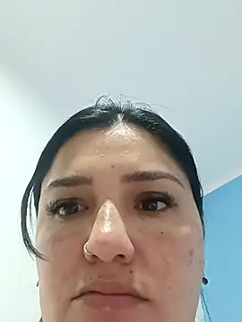 Snapshot of laura_dirtyhot chatting on March 19, 9:13 am laura dirtyhot online show from March 19, 9:13 am
