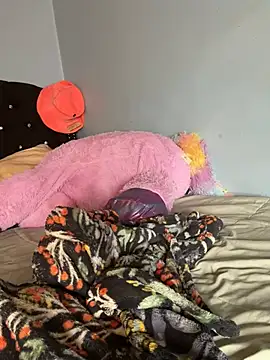 Snapshot of ChocolateBuns101 chatting on December 30, 6:16 pm ChocolateBuns101 online show from December 30, 6:16 pm